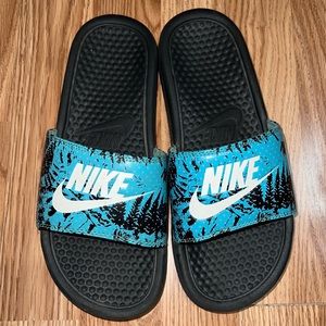 (Nike) Flip-Flop
